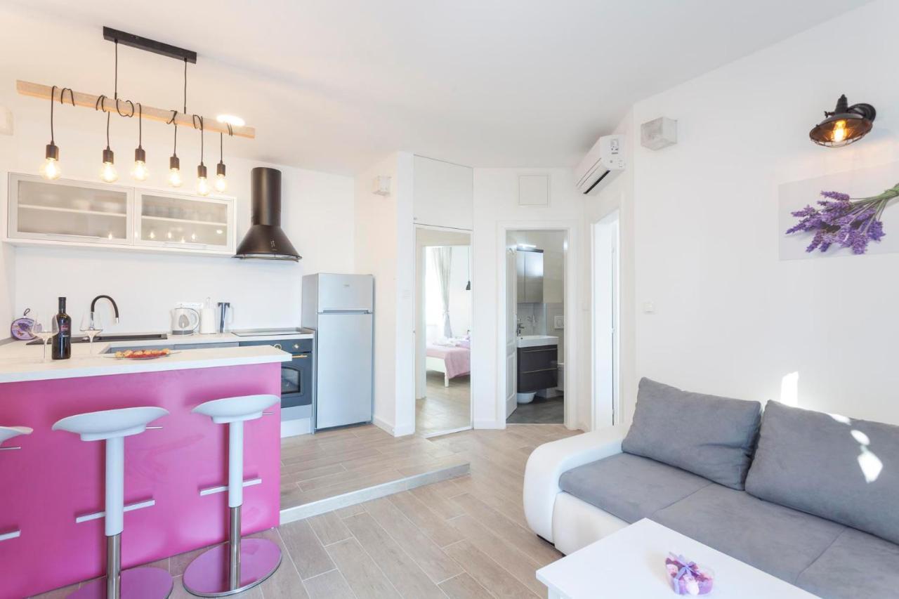 Apartmani Antiqua Zivogosce Bagian luar foto
