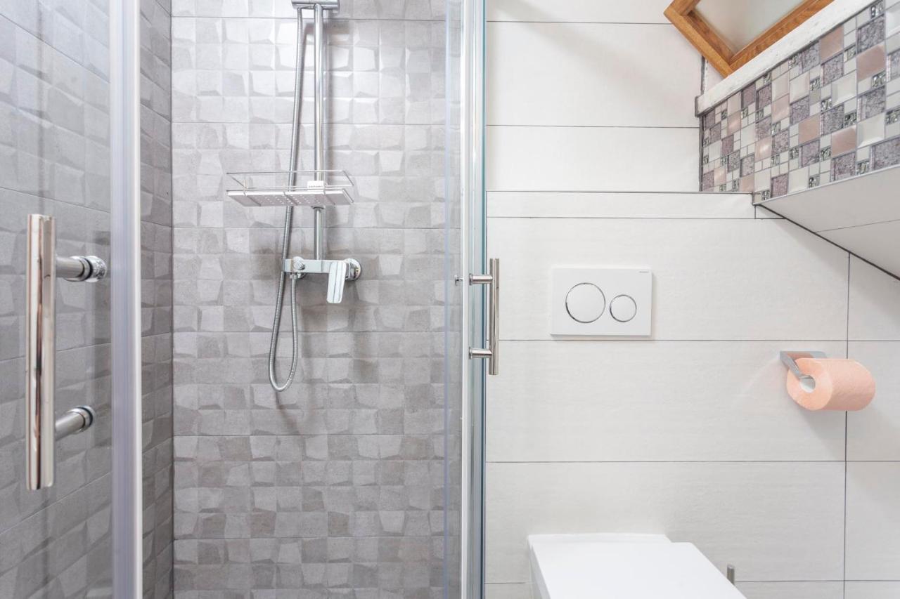 Apartmani Antiqua Zivogosce Bagian luar foto