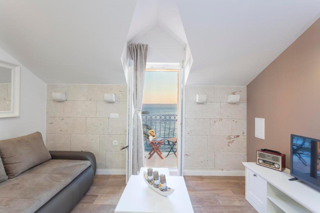 Apartmani Antiqua Zivogosce Bagian luar foto