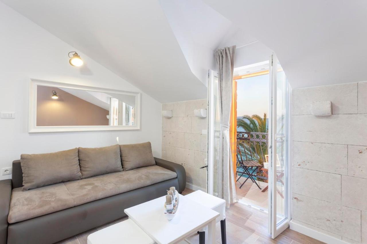 Apartmani Antiqua Zivogosce Bagian luar foto